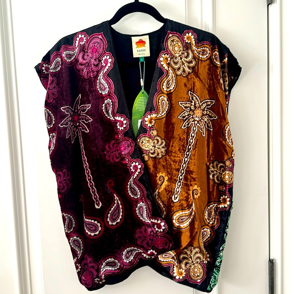 Sweet Mermaids Multi colored blouse. Unique and fun. Soft velvet with lining